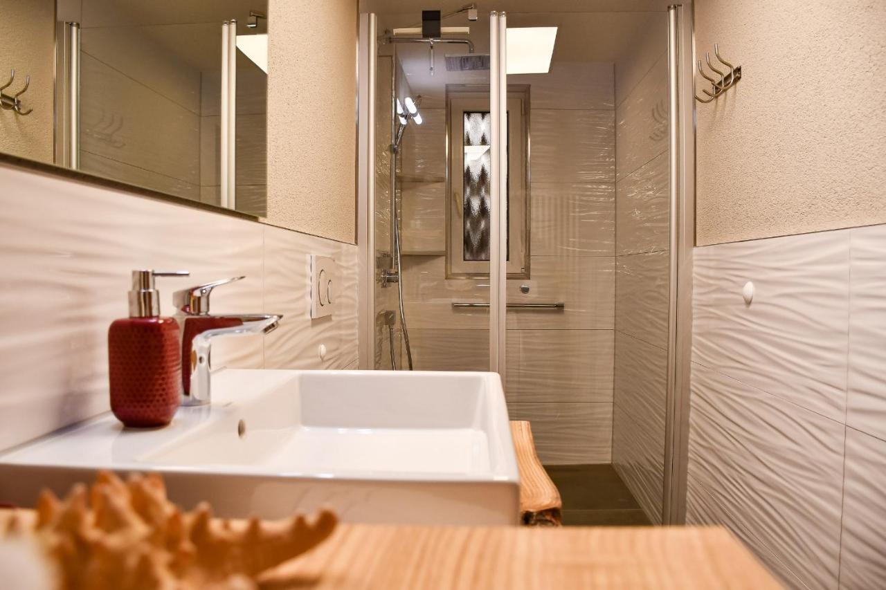 Ferienwohnung Dina 하슬라흐임킨지크탈 외부 사진